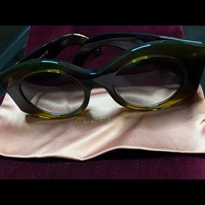 GUCCI Oversized Round Logo Sunglasses GG0177S